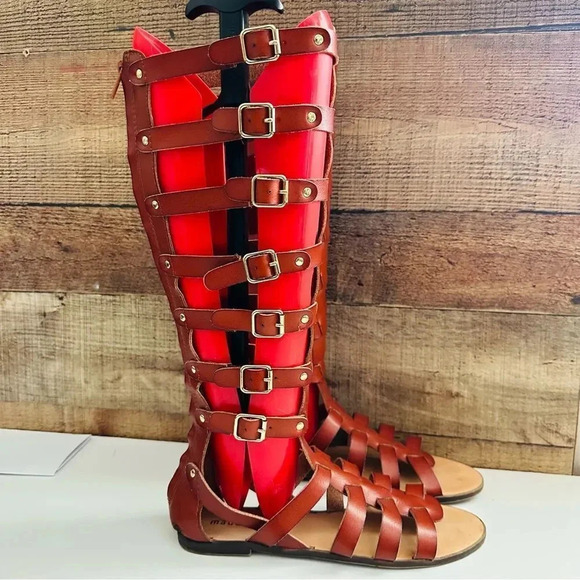 Steve Madden Penna Gladiator Sandals - Picture 4 of 11